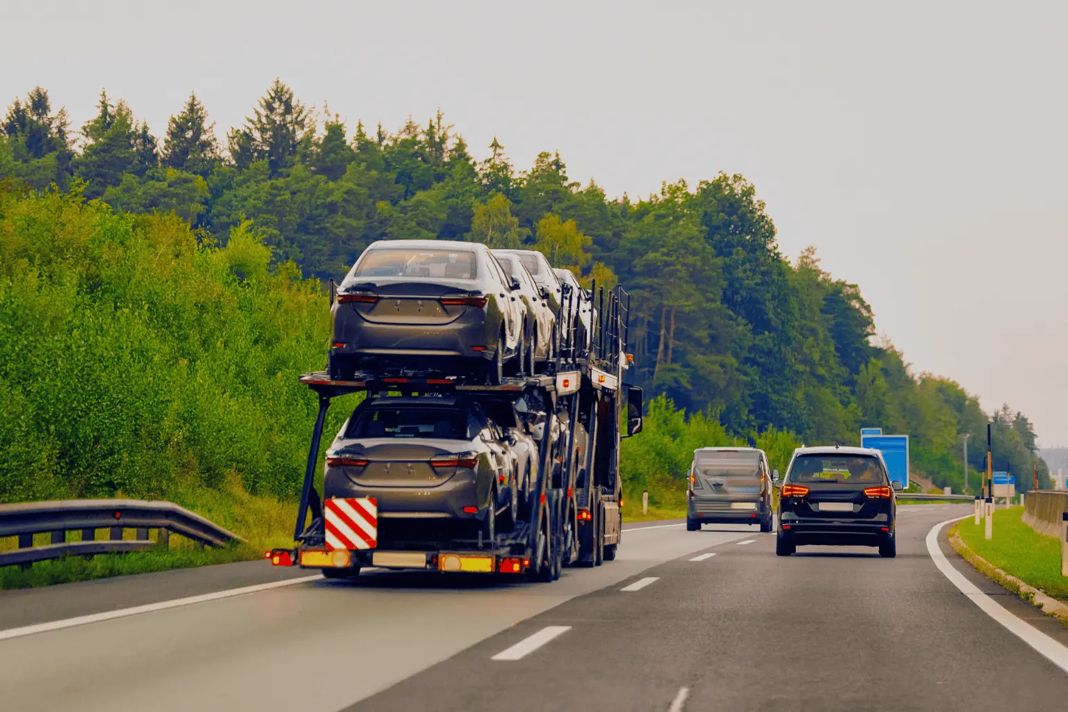 Unifleet Logistics truck on NY to Florida route